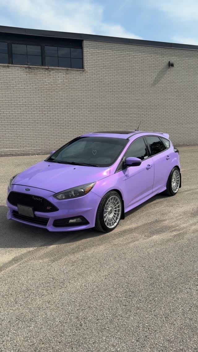 Ford Focus ST in satin lavender